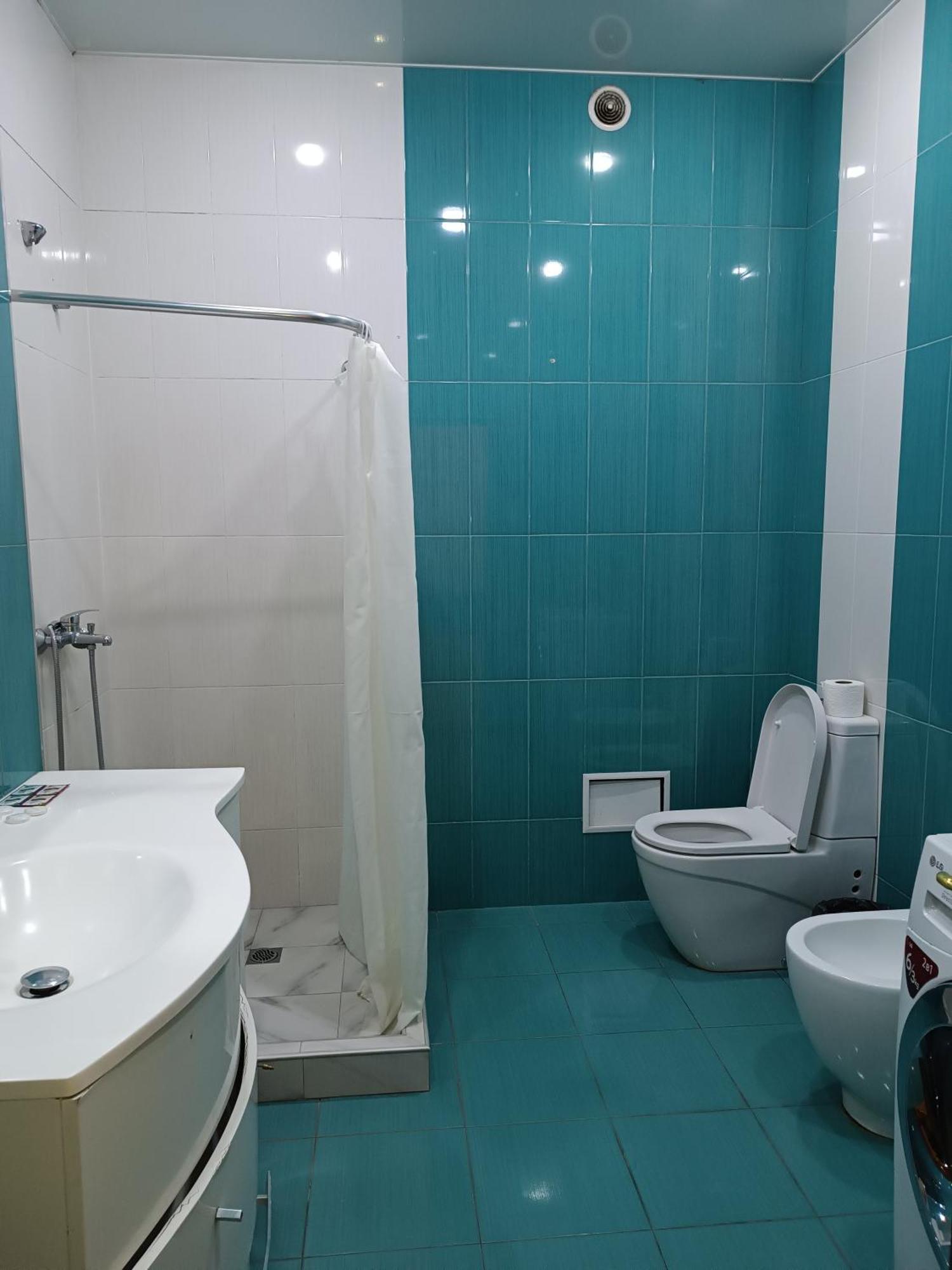 Rent Inn Yerevan On Arami Street Exterior photo